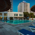 Cozy Sea View With Balcony & Access Apartamento