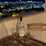 Cozy Sea View With Balcony & Access Apartamento
