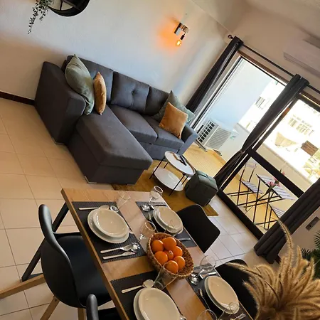 Cozy Sea View With Balcony & Access * Albufeira