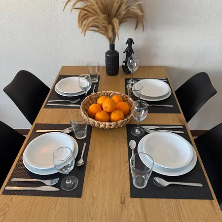 Cozy Sea View With Balcony & Access Apartment Albufeira