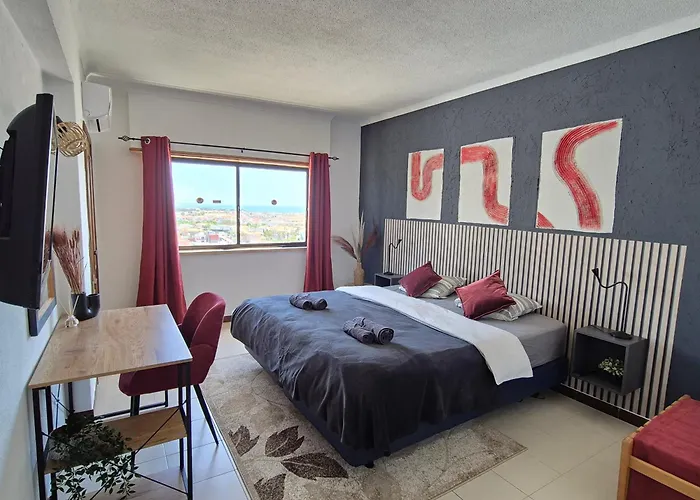 Cozy Sea View With Balcony & Access Appartamento Albufeira