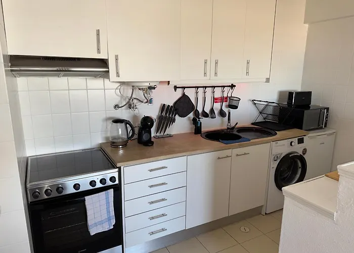 Appartamento Cozy Sea View With Balcony & Access